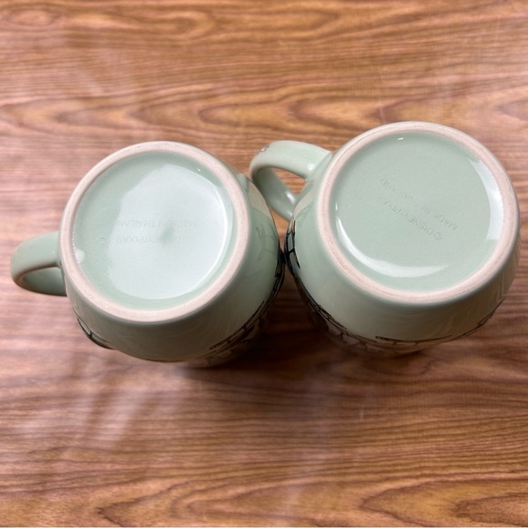 Disney Parks Finding Nemo Seagulls Mugs Mine Mine Raised 3D Coffee Mugs Set of 2 - Picture 9 of 10